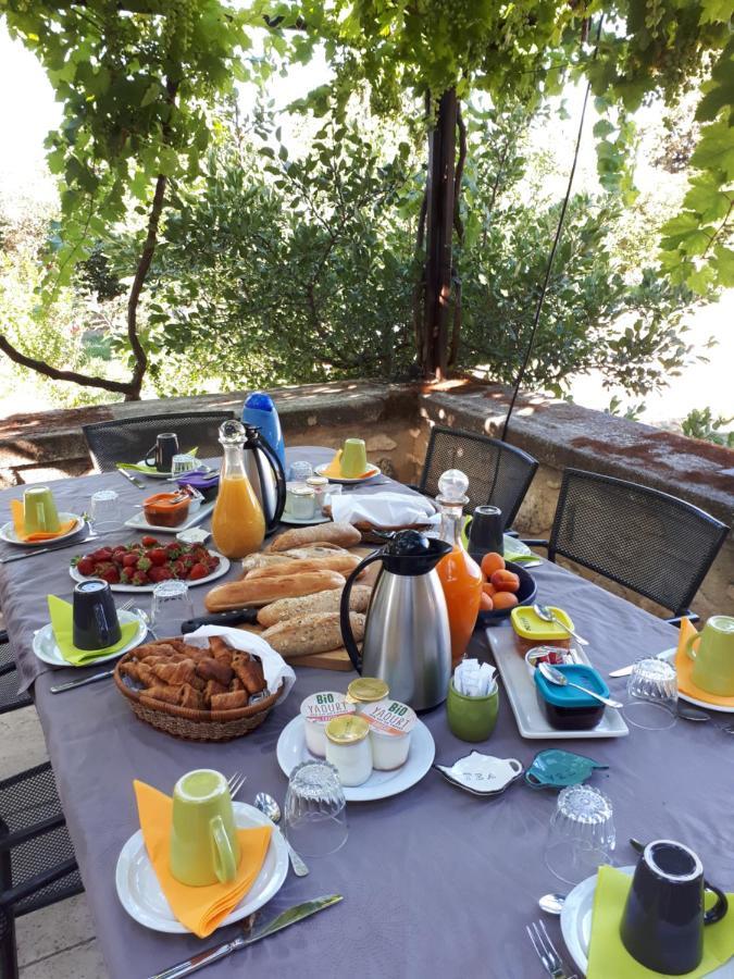 Mas Saint-Joseph Bed & Breakfast Fontvieille Bagian luar foto
